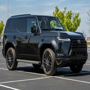 2024 L-e-x-u-s G X 550 Premium + bajo kilometraje y precio asequible en stock listo para enviar - Product Image 2