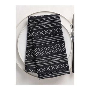 Gran peso ligero al por mayor 100PC algodón bordado 45x65cm personalizado multiusos suave hogar cocina plato servilletas - Product Image 4