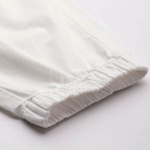 Pantalon décontracté pour hommes de nouveau style avec des lignes épurées et un toucher doux pour des tenues de tous les jours intelligentes - Product Image 6