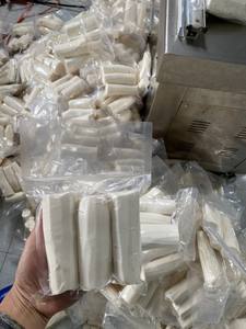 TUBÉRCULOS DE YUCA CONGELADOS NATURALES SUPERIORES/YUCA CONGELADA ENTERA PARA PRODUCTOS DE CALIDAD ALIMENTARIA DE VIETNAM - Product Image 2