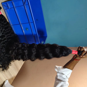 HairBloom Naturals Cabello a Granel Remy Indio Premium Natural de Doble Trama a Máquina, Todos los Colores Teñibles, 100-110g - Product Image 1