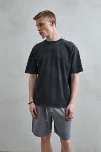 T-shirt da uomo di lusso Finch Garment Streetwear oversize con colletto spesso 210G, personalizzabile, 100% cotone organico, pesante. - Product Image 5