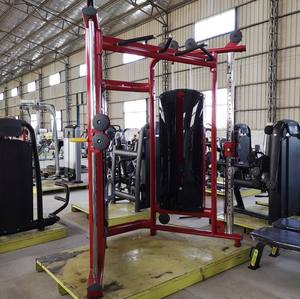 Fitness Verstellbare Stahlstangen-Kraftmaschine FTS Glide Multi Trainer Brust 70kg*2 Gewichtsturm für das Training - Product Image 4