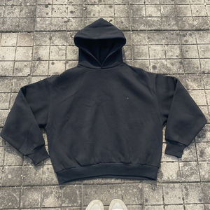 Sudadera con Capucha Corta y Pantalones Deportivos Acampanados Personalizados al por Mayor para OEM, Unisex, con Logotipo Serigrafiado, Conjuntos Deportivos para Invierno, 100% Algodón - Product Image 3