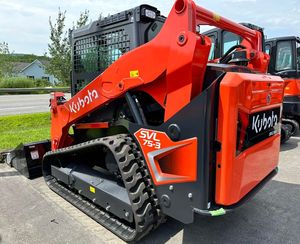 Chargeuse compacte Kubota SVL75-3 à prix de gros, avec système entièrement hydraulique, moteur Renault, pompe Parker et roulement - Product Image 1