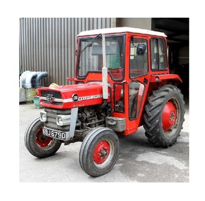 Excellent tracteur Massey Ferguson 135 avec prise de force arrière à 540 tr/min et pneus 13.6x28. - Product Image 5