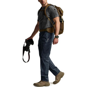 Nouvelles vestes imperméables respirantes de haute qualité à étiquette privée confortables pour hommes Prix de gros - Product Image 4