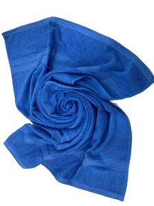 ผ้าขนหนูอาบน้ำคอตตอนทอจากผ้าแจ็คการ์ดแบบปักลายโลโก้ตามสั่งเป็นมิตรกับสิ่งแวดล้อมแห้งเร็วสำหรับโรงแรมใน100% - Product Image 3