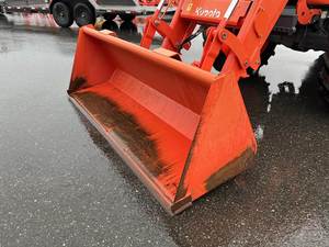 รถแทรกเตอร์คูโบต้า M7-152 DELUXE ปี 2021: พลัง ประสิทธิภาพ และความแม่นยำ - Product Image 4