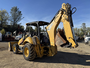 Chargeuse-pelleteuse d'occasion Cat 420F fabriquée en Belgique à prix compétitif avec livraison rapide au prix de gros - Product Image 2