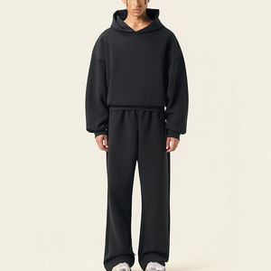 Conjunto de 2 Piezas de Pantalones Deportivos Holgados y Sudadera con Capucha, Personalizados, de Felpa, para Hombre - Product Image 1