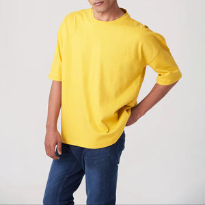 T-shirt Homme Col Rond en Tissu Canvas Respirant et Confortable, Coupe Ample, Personnalisable, Tendance, Vêtement de Sport, Meilleure Vente à Prix Abordable - Product Image 5