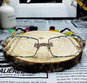 Luxury Iced Out Rimless Photochromic Moissanite Diamond Eyewear Iced Out Hip Hop Premium <b>Sunglasses</b> For Unisex Wear - Product Image 1