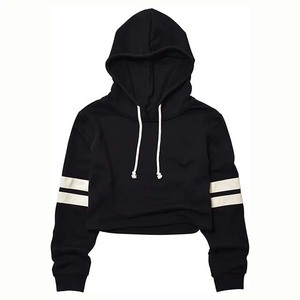 Vêtements sur mesure à rayures Top court à capuche pour femmes Pull-over Service OEM Logo des douanes Sweat-shirt à capuche Couleur noire recadrée - Product Image 1