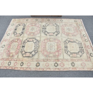 5.1x6.8 ft Vintage Rug, <b>Red</b> Check Turkish Rug <b>Wool</b> - Product Image 3