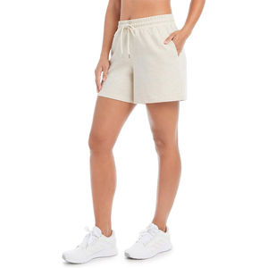 Pantalones cortos de chándal OEM al por mayor para mujer, ropa informal sostenible, pantalones cortos de chándal de mujer antipilling de material suave con logotipo personalizado - Product Image 4