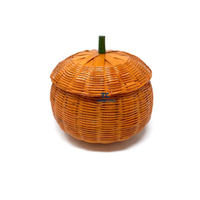 Panier tissé à la main en usine panier-cadeau en rotin en plastique en forme de citrouille avec couvercle pour le stockage d'Halloween