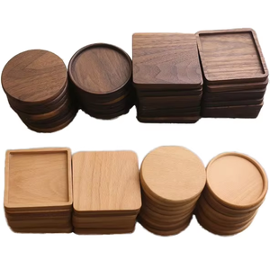Posavasos de madera de nogal personalizados de alta calidad, diseño cuadrado y redondo de Crescent Crafts - Product Image 1