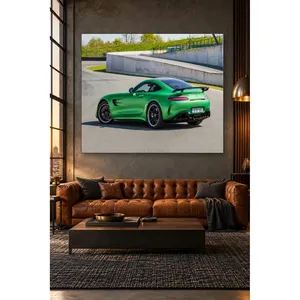 Impression sur toile Fida Green AMG GT R vue de l'arrière sur la piste de course - Product Image 4