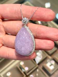 Collar con Colgante de Plata de Ley 925 con Jadeíta Púrpura Natural y Circonita Pequeña, Diseño Moderno para Mujer, Cumpleaños, Aniversario - Product Image 3