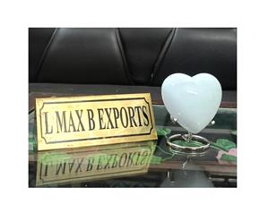 Diseño antiguo Urnas de cremación de metal hechas a mano Nuevo diseño Proveedor de urnas de metal hechas a mano para cenizas humanas adultas Ataúd de metal hecho a mano - Product Image 1