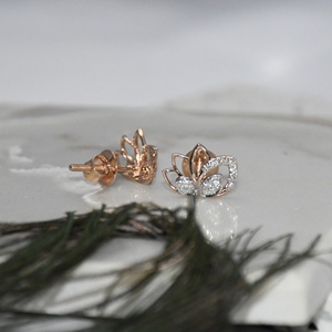 Boucles d'oreilles VDS Luxury 18Kt Yellow Gold Round Brilliant Cut Stud IGI Certified Elegant Everyday Jewelry Women's Engagement Natural - Product Image 2