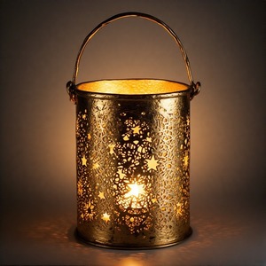 Bougeoir en aluminium StarryGlow Winter Blessing Design élégant en fonte parfait pour la veille de Noël et la décoration de vacances - Product Image 4