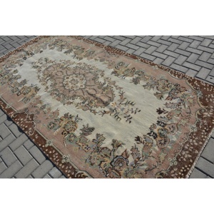 Vintage Large Rug, 5.1x9.6 ft Turkish Rug, <b>Brown</b> Check <b>Wool</b> Rug - Product Image 4