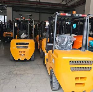 ผู้จัดจำหน่ายรถยกแบบ Reach truck และ VNA พร้อมบริการครบวงจร - Product Image 6