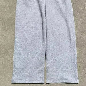 Pantalon de survêtement décontracté à taille haute pour hommes Design évasé en coton personnalisé Mode de haute qualité pour les saisons d'hiver - Product Image 4