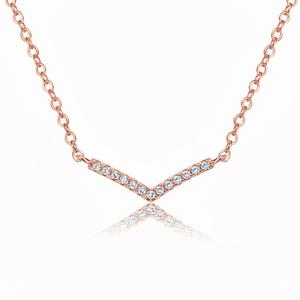 Collier pendentif en argent sterling 925 avec moissanite, forme en V incurvée, minimaliste et simple, tendance pour femmes, fabriqué par un fabricant de bijoux - Product Image 3