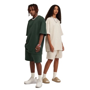 Ensembles de shorts d'été de couleur unie Vêtements de marque pour hommes LOGO personnalisé T-shirt à manches courtes et shorts ensembles de 2 pièces - Product Image 1