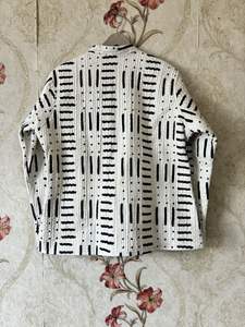 Chaqueta acolchada corta para mujer con acabado Kantha de algodón Reversible hecha a mano más vendida, ropa de otoño e invierno - Product Image 5