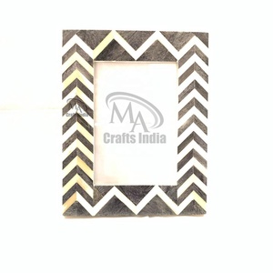 Cadre photo en bois de luxe fait main de la meilleure qualité, couleur personnalisée, impression numérique, décoration murale pour la maison, M CRAFTS INDIA, exporté d'Inde - Product Image 4