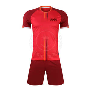 ชุดฟุตบอลผู้ใหญ่ ดีไซน์ล่าสุด ระบายอากาศได้ดี สีสันปรับแต่งได้ ผ้าโพลีเอสเตอร์ 100% แห้งเร็ว แขนสั้น เหมาะสำหรับทุกฤดูกาล - Product Image 1