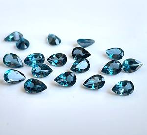 Topaze bleue de Londres naturelle coupe poire 3x5mm à facettes-Topaze bleue de Londres en vrac - Product Image 2