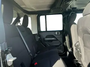 รถจี๊ปแรงเลอร์ 4 ประตู ซาฮาร่า 4x4 ปี 2023 มือสอง พวงมาลัยซ้าย/ขวา - Product Image 3