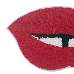 แผ่นผ้ากำมะหยี่ปักแฟชั่นล่าสุดสำหรับผู้ชายเสื้อผ้าแนวสตรีทผ้ากำมะหยี่ปักลายตามสั่ง - Product Image 3