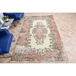 Vintage Large Rug 5.6x9.1 ft, Turkish <b>Red</b> Camouflage <b>Wool</b> Rug - Product Image 5