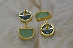 Boucles d'oreilles en pierre plaquées or en laiton tendance faites à la main, boucles d'oreilles tendance, fabricant et fournisseur de boucles d'oreilles - Product Image 3