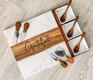 Tabla de servir queso cuadrada de madera de lujo |   Tabla de Cortar Ecológica de 1.5 cm de Grosor, Apta para Lavavajillas, para Queso y Aperitivos - Product Image 6