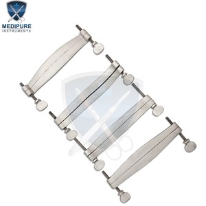 Paquete Veterinario de 4 Pinzas Retractoras para Recorte de Orejas de Perro con Dientes, Instrumentos de Acero Inoxidable Rectos y Curvos - Product Image 6