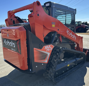 Minicargadora Kubota de alta calidad a precio de fábrica con componentes centrales, bomba de rodamiento de motor PLC - Product Image 1