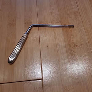 Retractor de Raíz Nerviosa Hess Manual Reutilizable de Alta Calidad para Cirugía General, Certificado CE, Plateado, Quirúrgico - Product Image 3