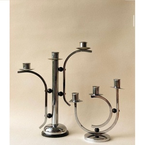 Bougeoir Bougeoir en métal pour l'éclairage et la décoration de la maison Ensemble Bougeoir décoratif élégant finition antique - Product Image 1