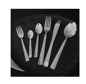 ชุดช้อนเหล็กแบบแบนชุด6ชิ้นงานฝีมือใหม่ทำด้วยมือชุดขนมหวานทำจากเหล็กจำนวนมาก - Product Image 6