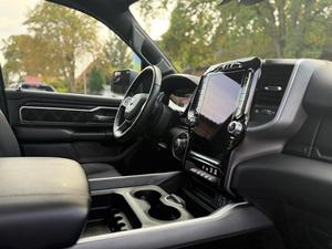 2022 DOD Ge RAM pano 4X4จำกัด, 3.5L รถสปอร์ตไฮบริด V6หรูหราเกียร์อัตโนมัติพรีเมี่ยม - Product Image 2