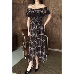 Vestido de encaje a cuadros marrón - Marrón - Product Image 4