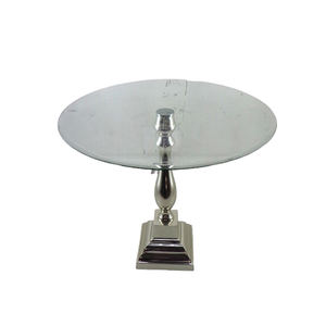 Vente chaude Métal Décoratif Fleur Vase Vert Patine Pot Pour Bureau Décoration De Table À La Main en Vrac - Product Image 4