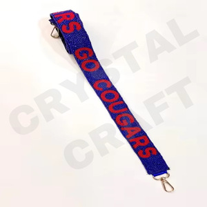 Correa de monedero con cuentas Go Cougars, correas de bolsa de cuentas de semillas de oro blanco personalizadas, correa de cuentas personalizada para bolsos - Product Image 1